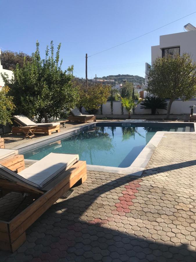 Villa Amor Pefki  외부 사진