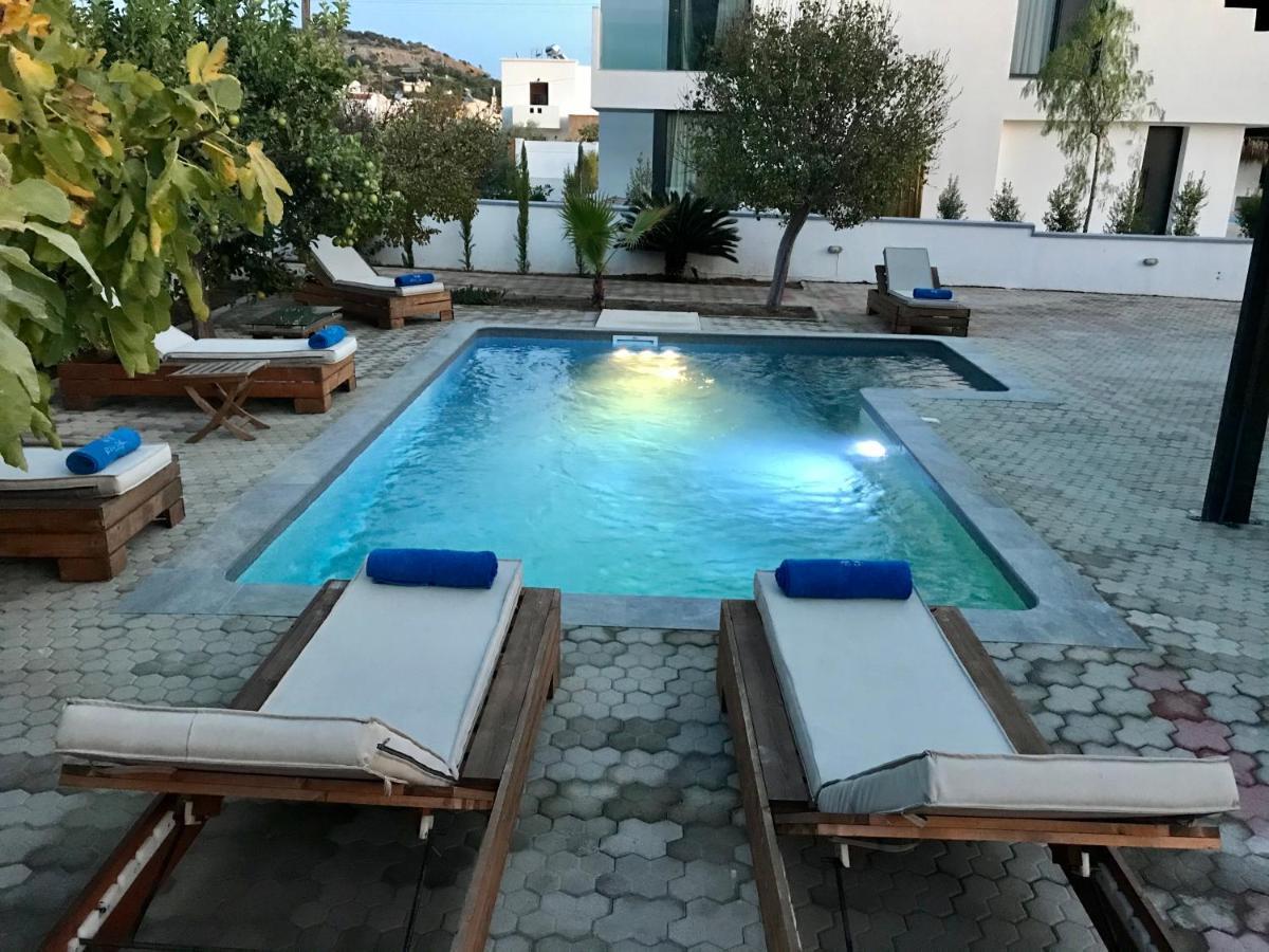 Villa Amor Pefki  외부 사진